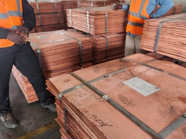 Galeri Foto Copper Cathodes in Tanzania Warehouse